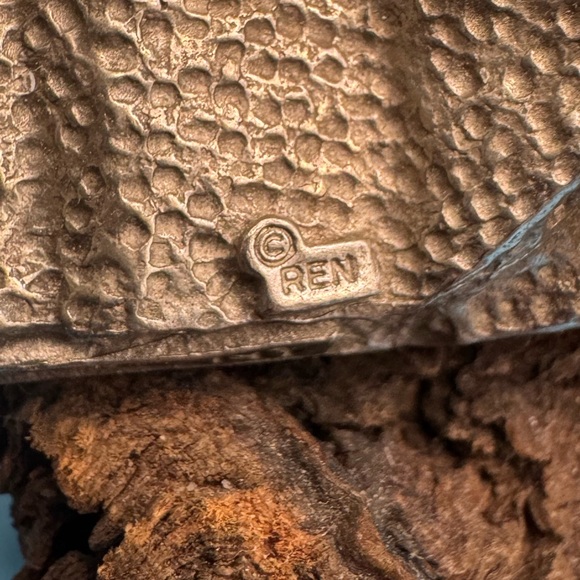 REN vintage Fire Island, NY lighthouse brooch, EUC. - Picture 4 of 5